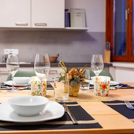 Kreuzwirt Am Rosenberg Appartement *