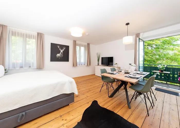 Kreuzwirt Am Rosenberg Грац