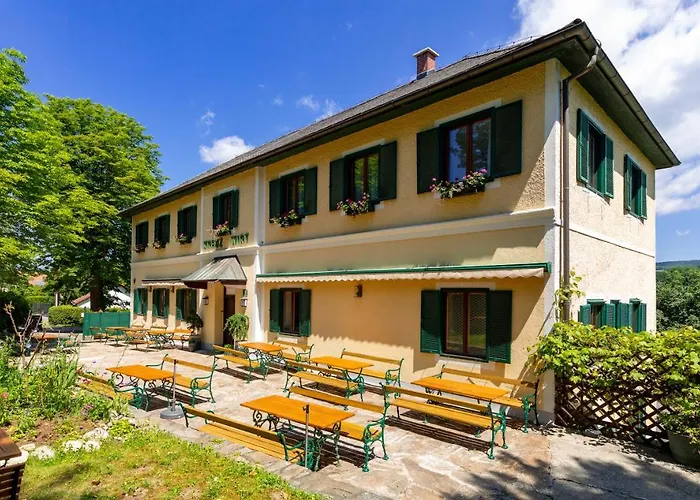 Kreuzwirt Am Rosenberg Апартаменты Грац