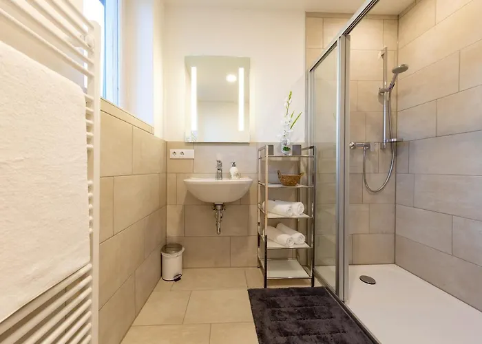 Kreuzwirt Am Rosenberg Грац